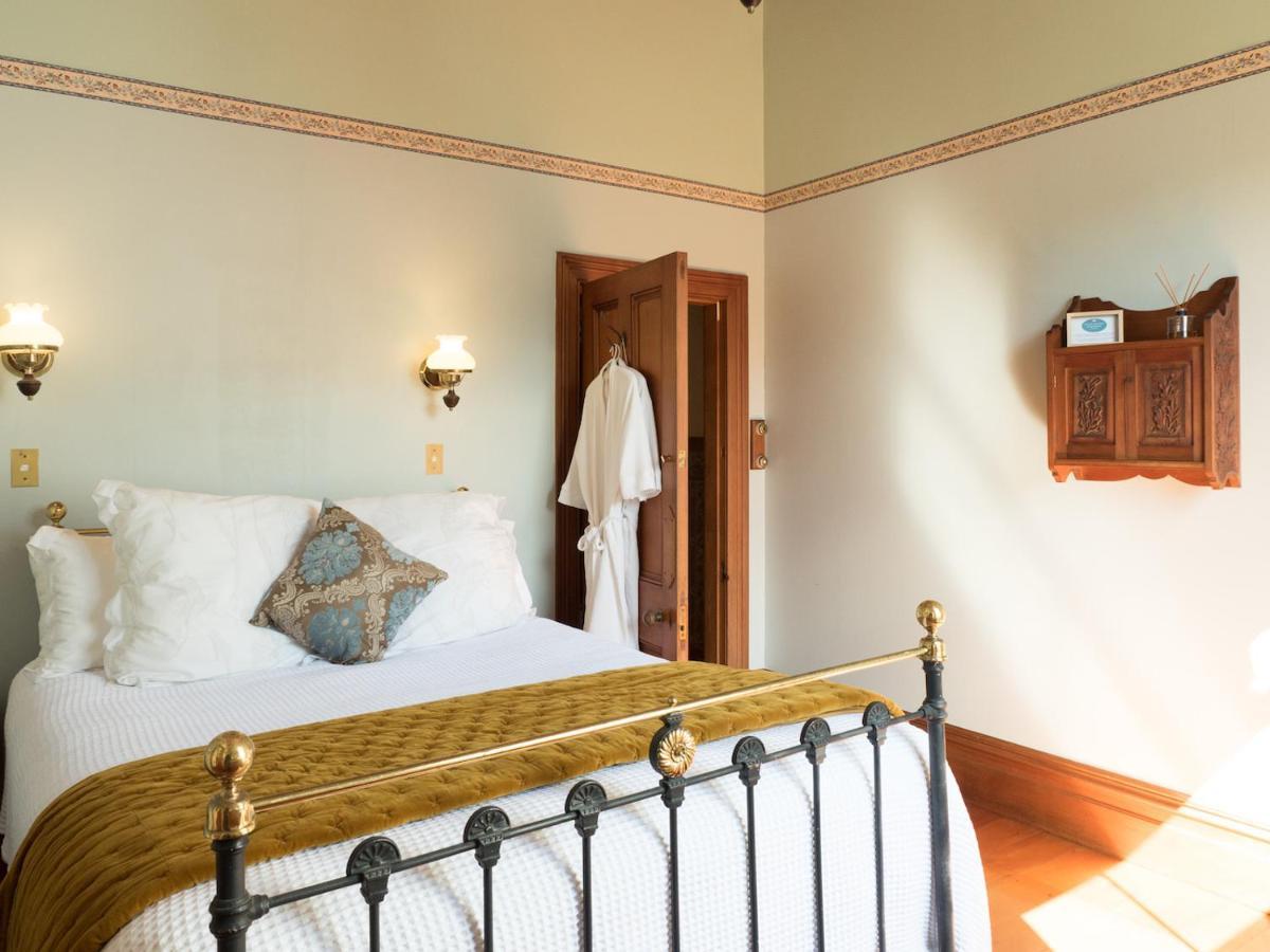 Ounuwhao B&B Guest Lodge Расселл Экстерьер фото