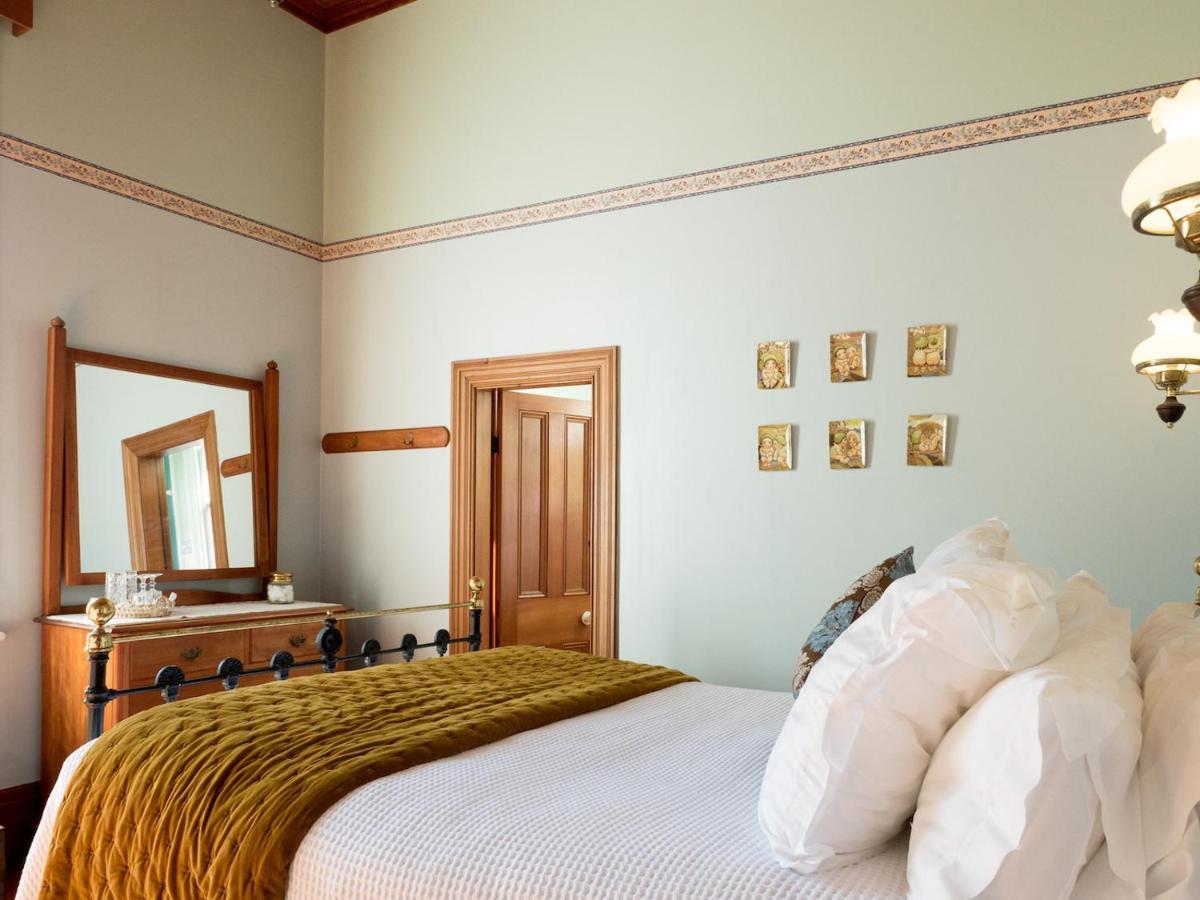 Ounuwhao B&B Guest Lodge Расселл Экстерьер фото