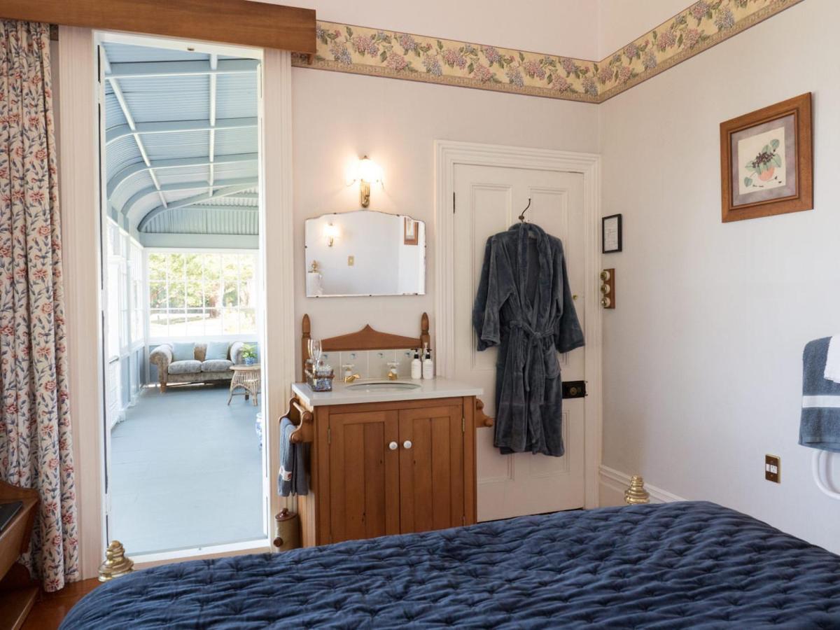 Ounuwhao B&B Guest Lodge Расселл Экстерьер фото