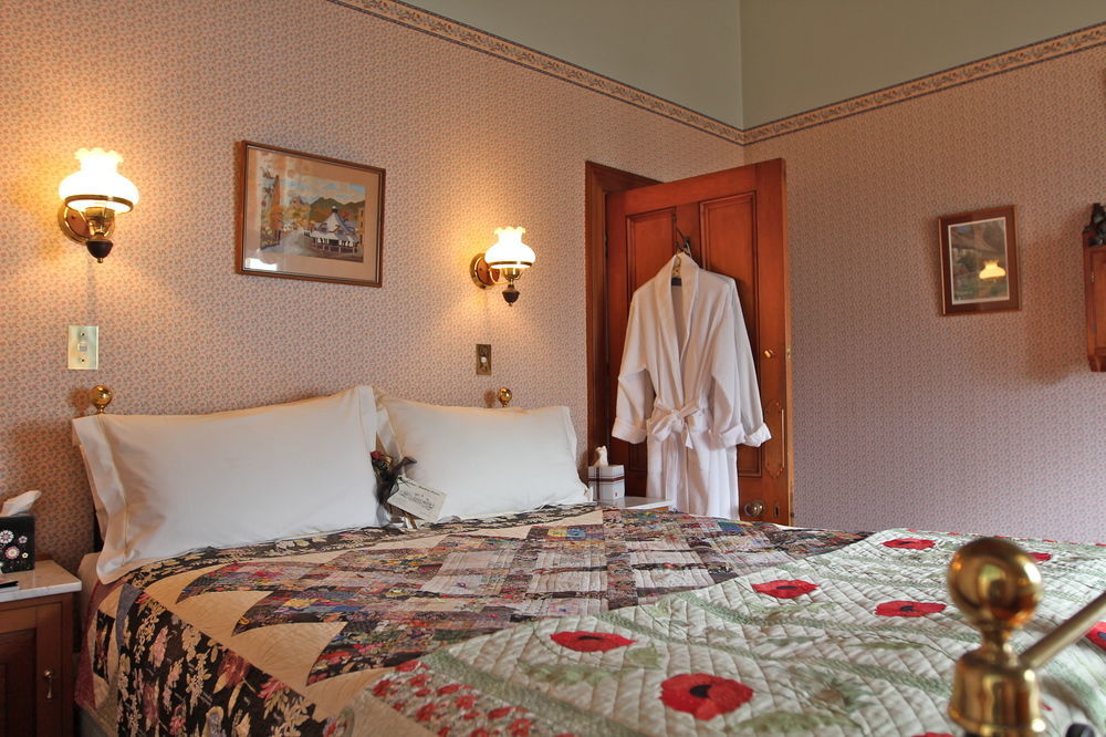 Ounuwhao B&B Guest Lodge Расселл Экстерьер фото
