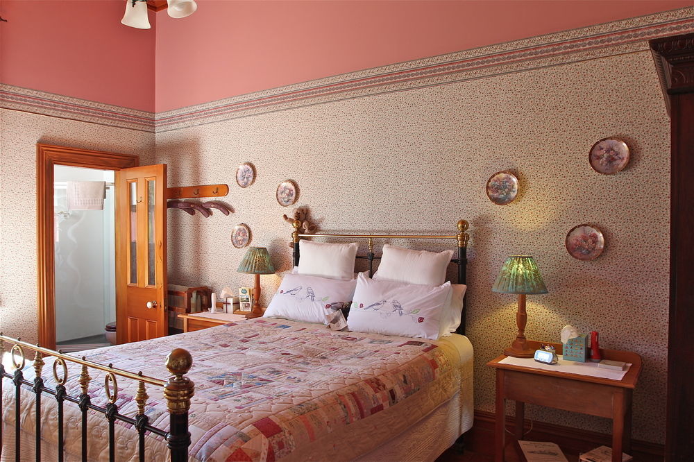 Ounuwhao B&B Guest Lodge Расселл Экстерьер фото