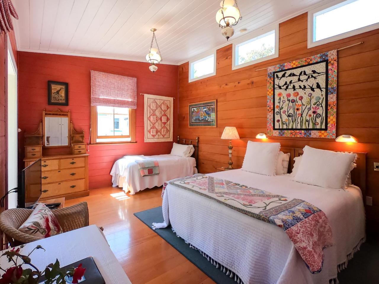 Ounuwhao B&B Guest Lodge Расселл Экстерьер фото